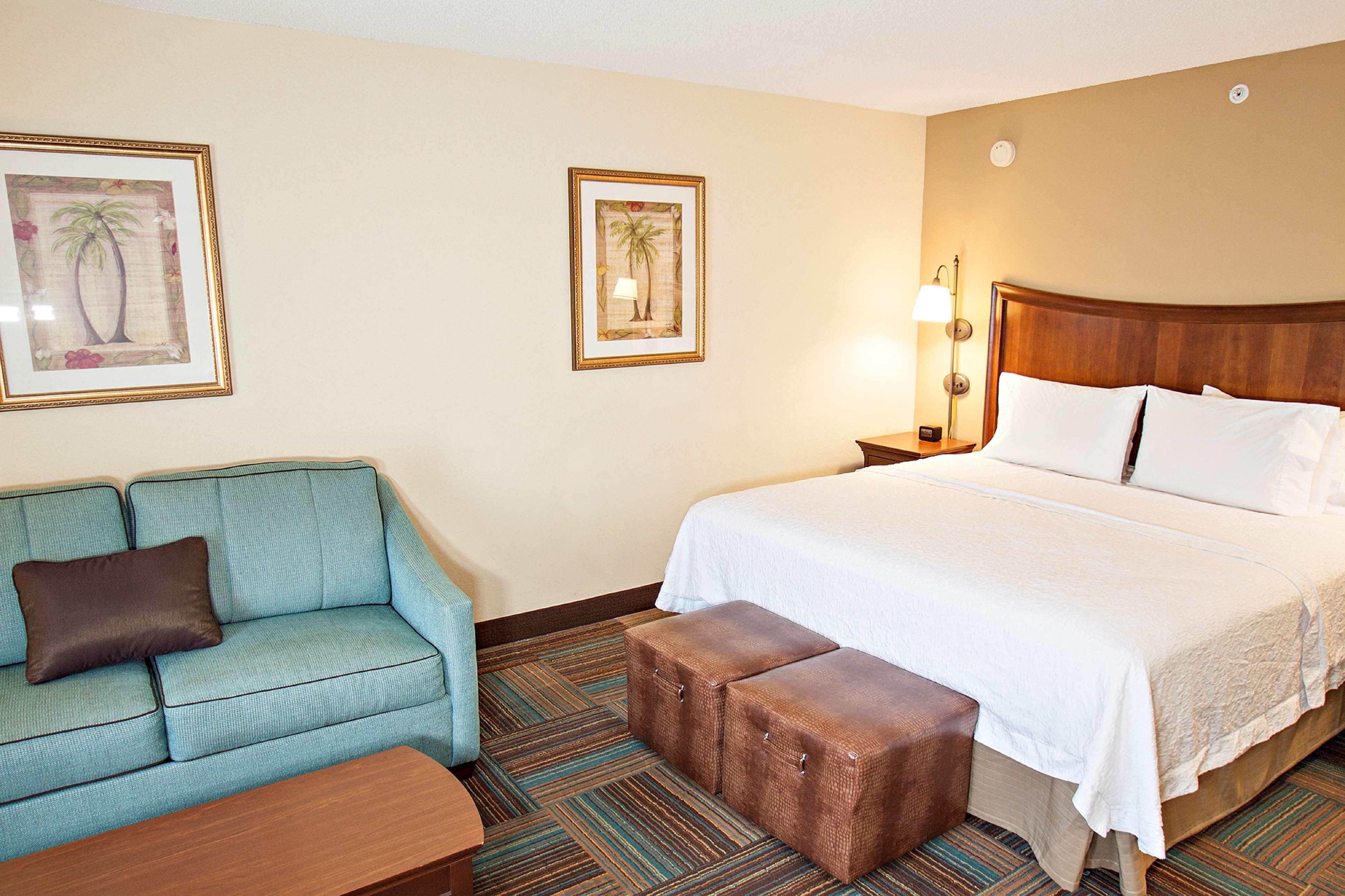 Hampton Inn & Suites Fort Myers-Colonial Boulevard Bagian luar foto