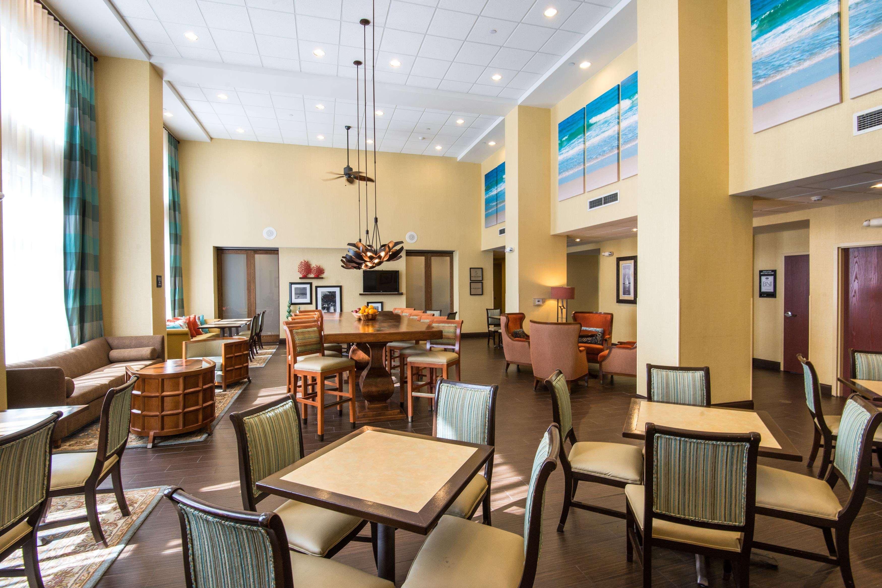 Hampton Inn & Suites Fort Myers-Colonial Boulevard Bagian luar foto
