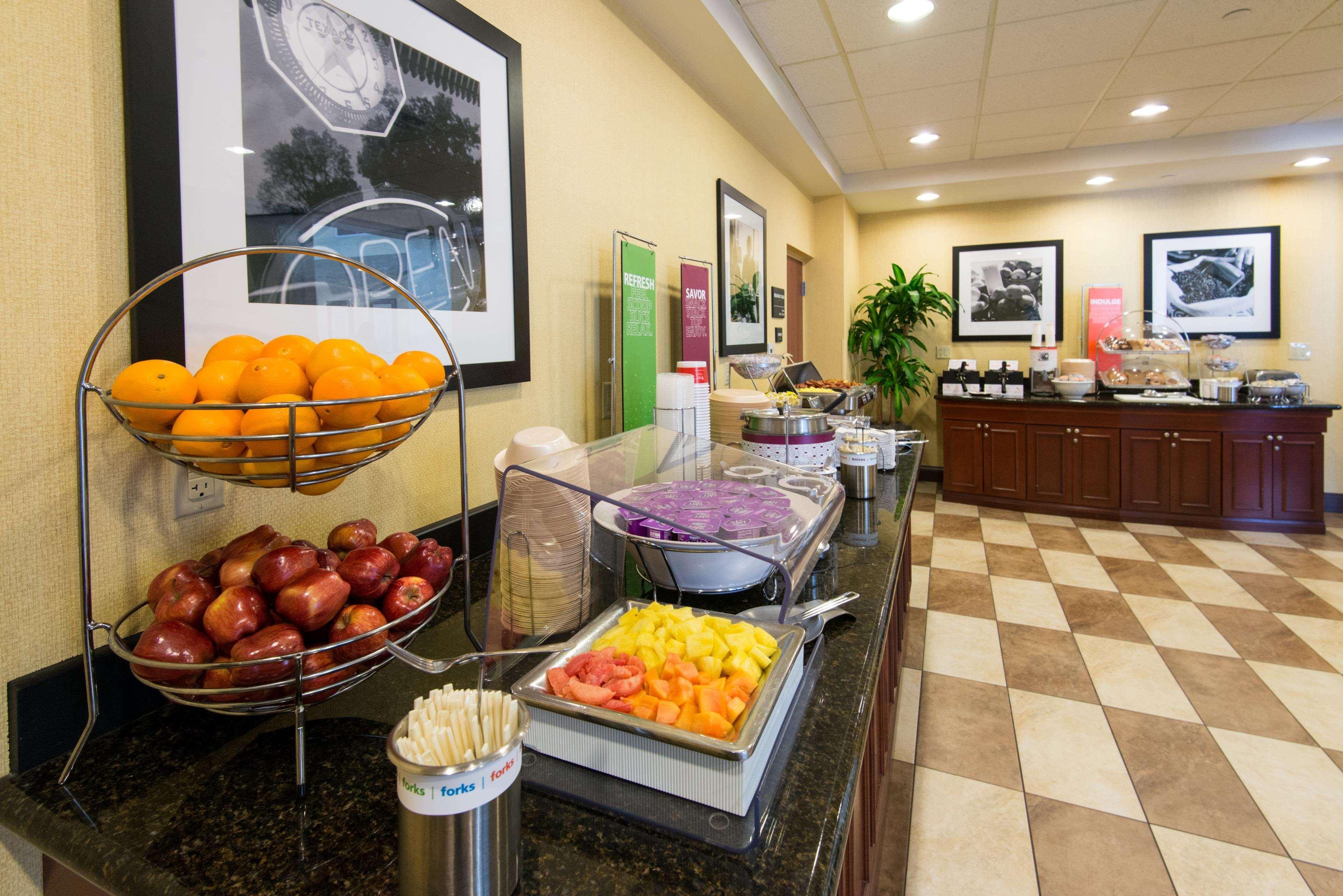 Hampton Inn & Suites Fort Myers-Colonial Boulevard Bagian luar foto