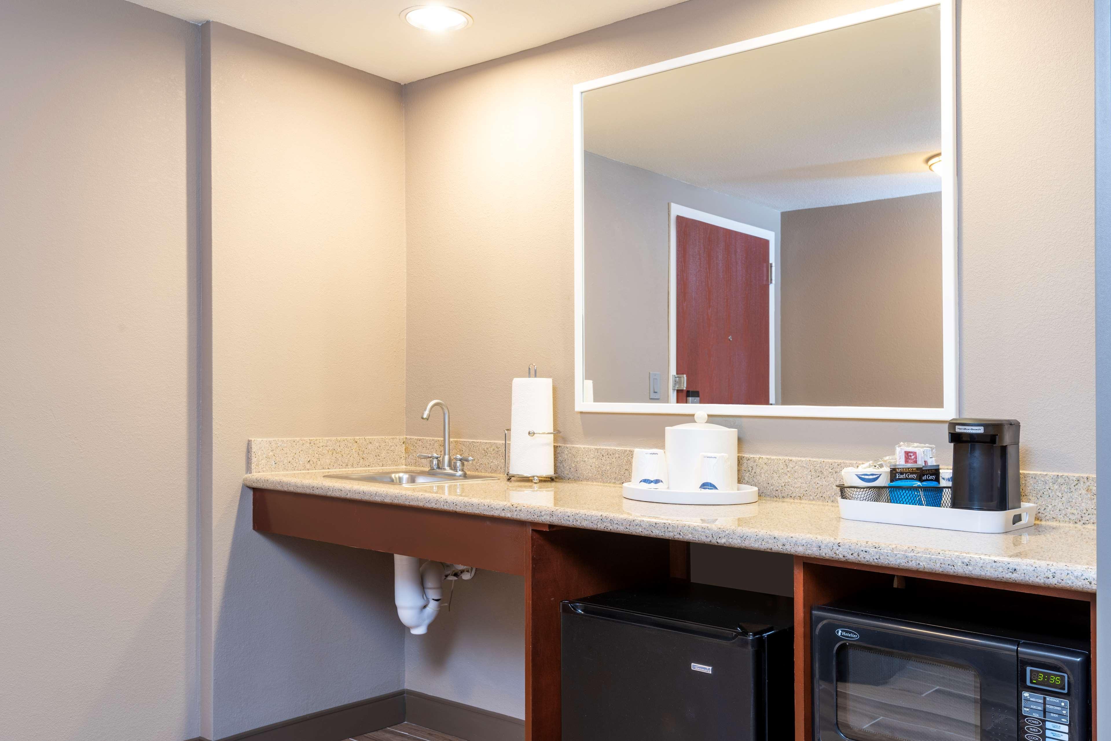 Hampton Inn & Suites Fort Myers-Colonial Boulevard Bagian luar foto