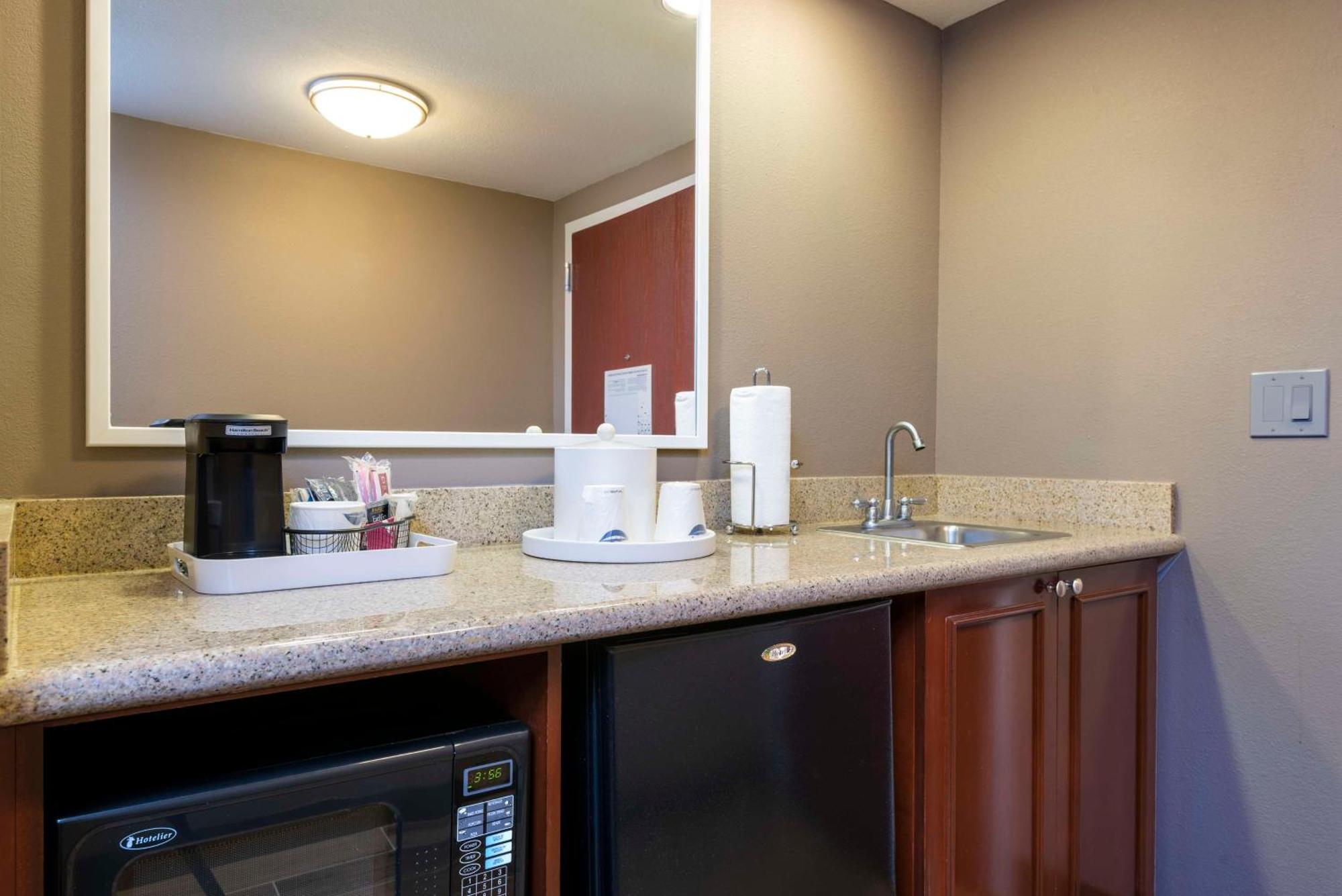 Hampton Inn & Suites Fort Myers-Colonial Boulevard Bagian luar foto