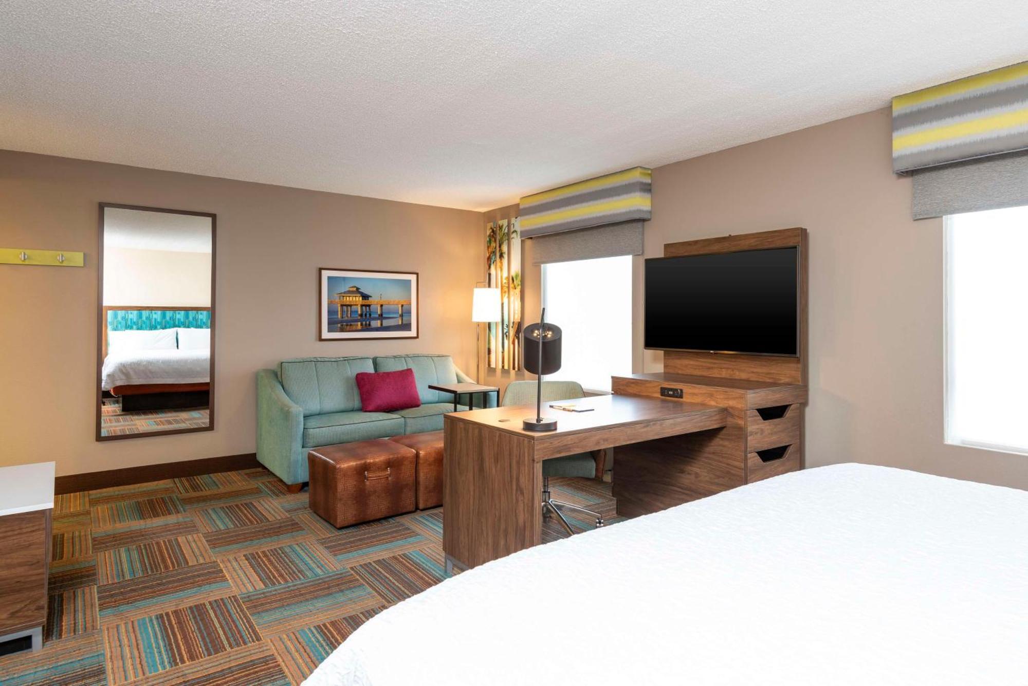 Hampton Inn & Suites Fort Myers-Colonial Boulevard Bagian luar foto