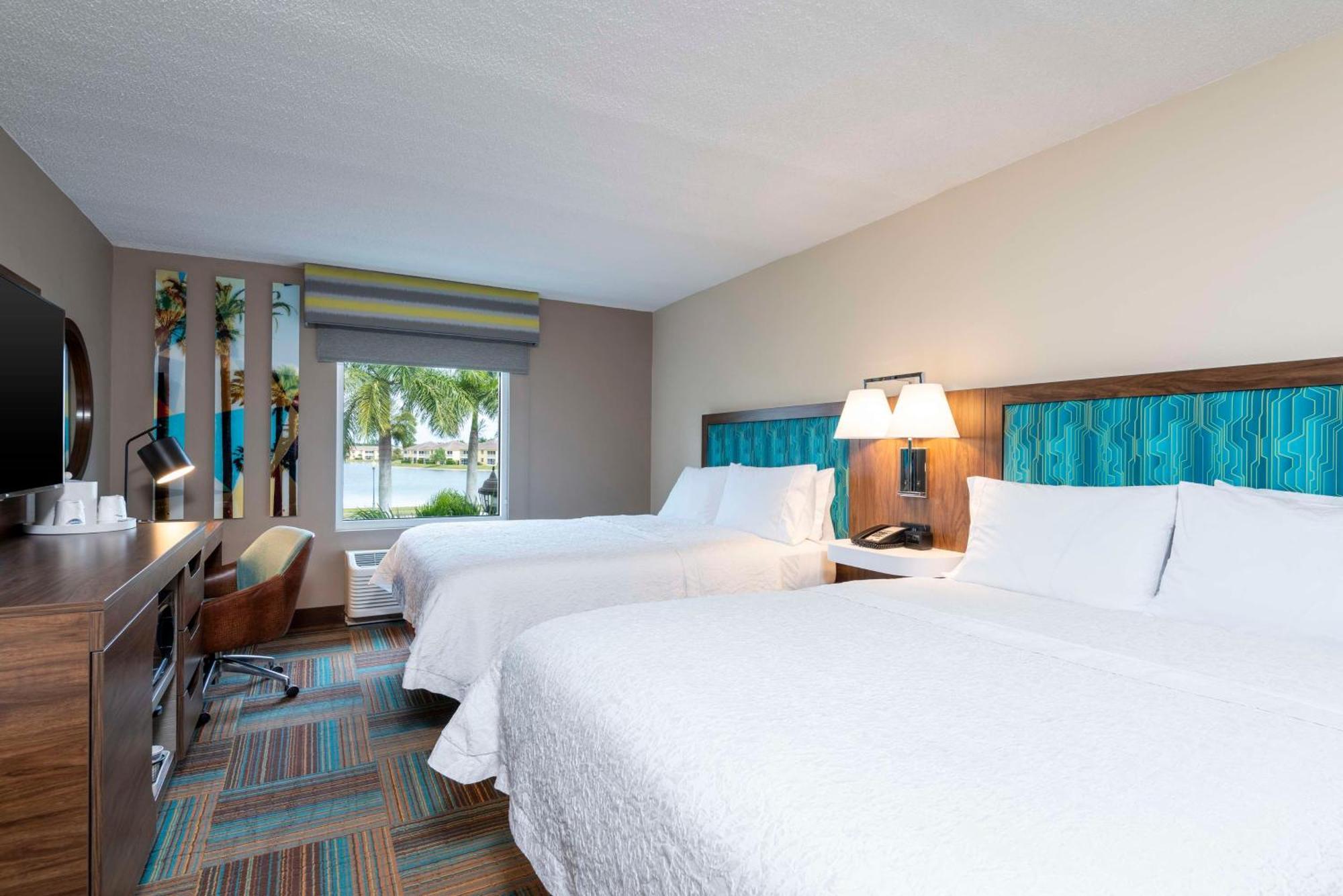 Hampton Inn & Suites Fort Myers-Colonial Boulevard Bagian luar foto