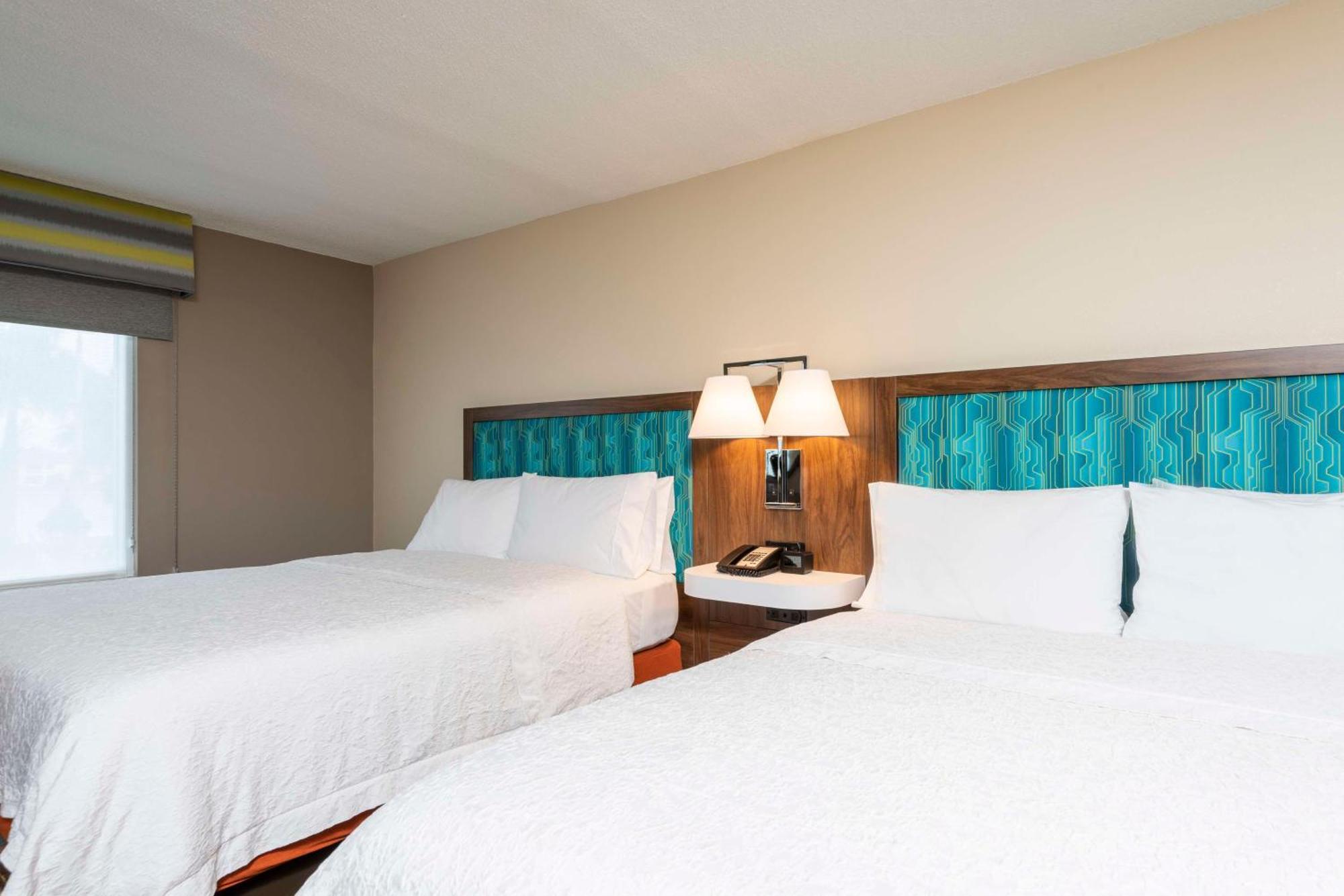 Hampton Inn & Suites Fort Myers-Colonial Boulevard Bagian luar foto