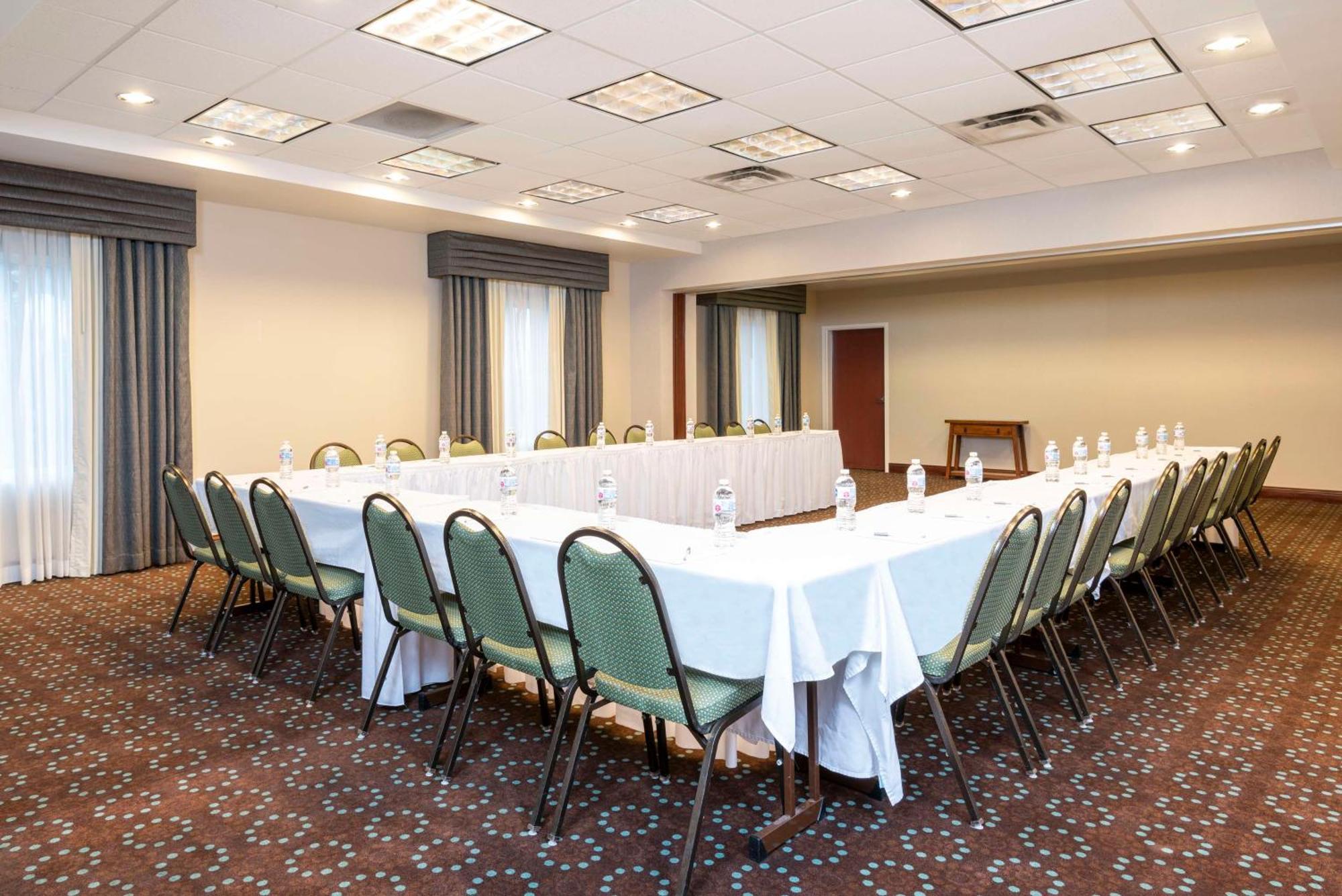 Hampton Inn & Suites Fort Myers-Colonial Boulevard Bagian luar foto